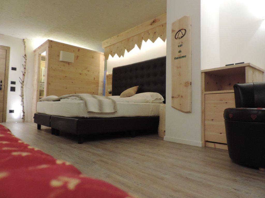 Hotel Scoiattolo Tesero Dış mekan fotoğraf